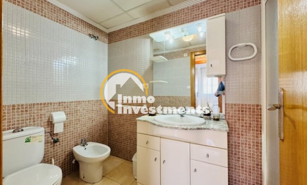  - Apartment - Torrevieja - Centro