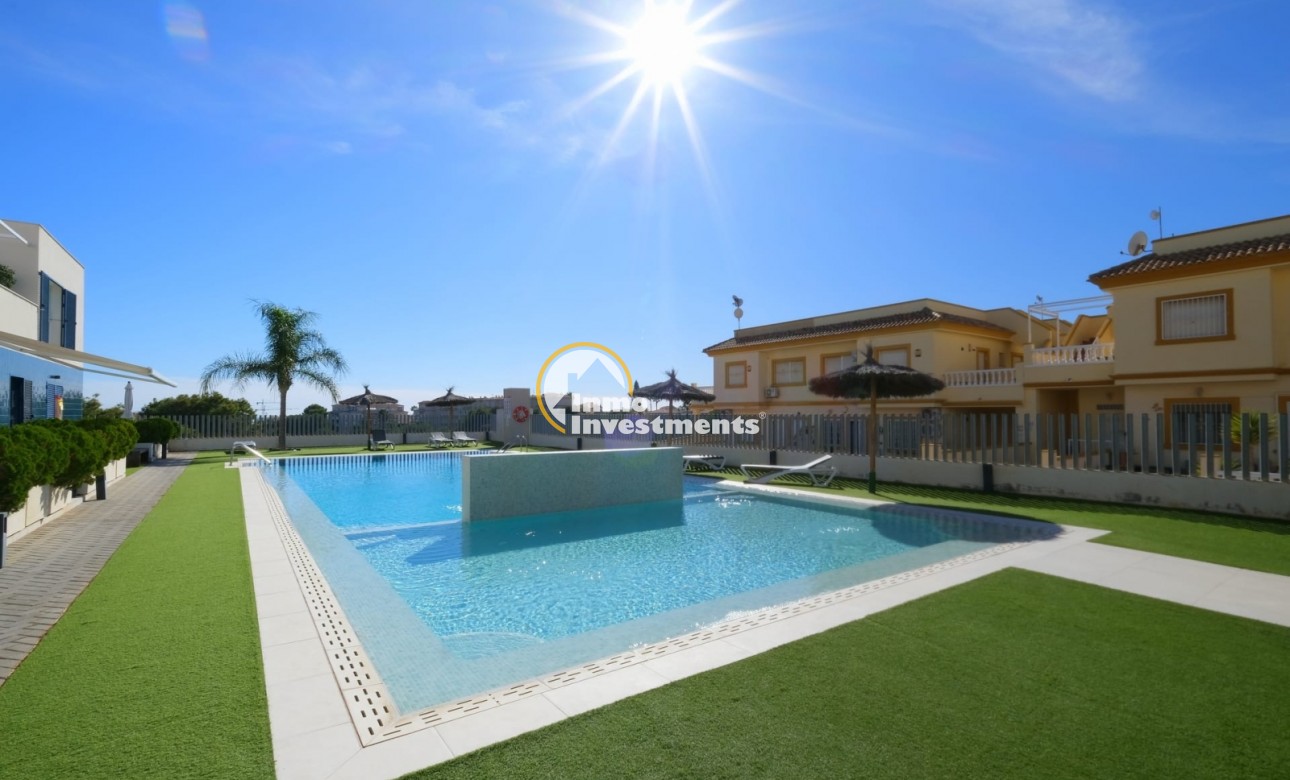 Resale - Apartment - Playa Flamenca - Sportcentre