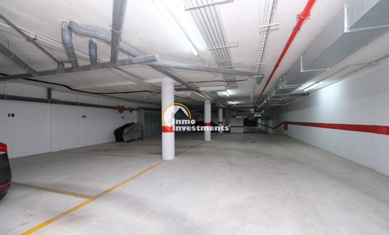 Resale - Apartment - Playa Flamenca - Sportcentre