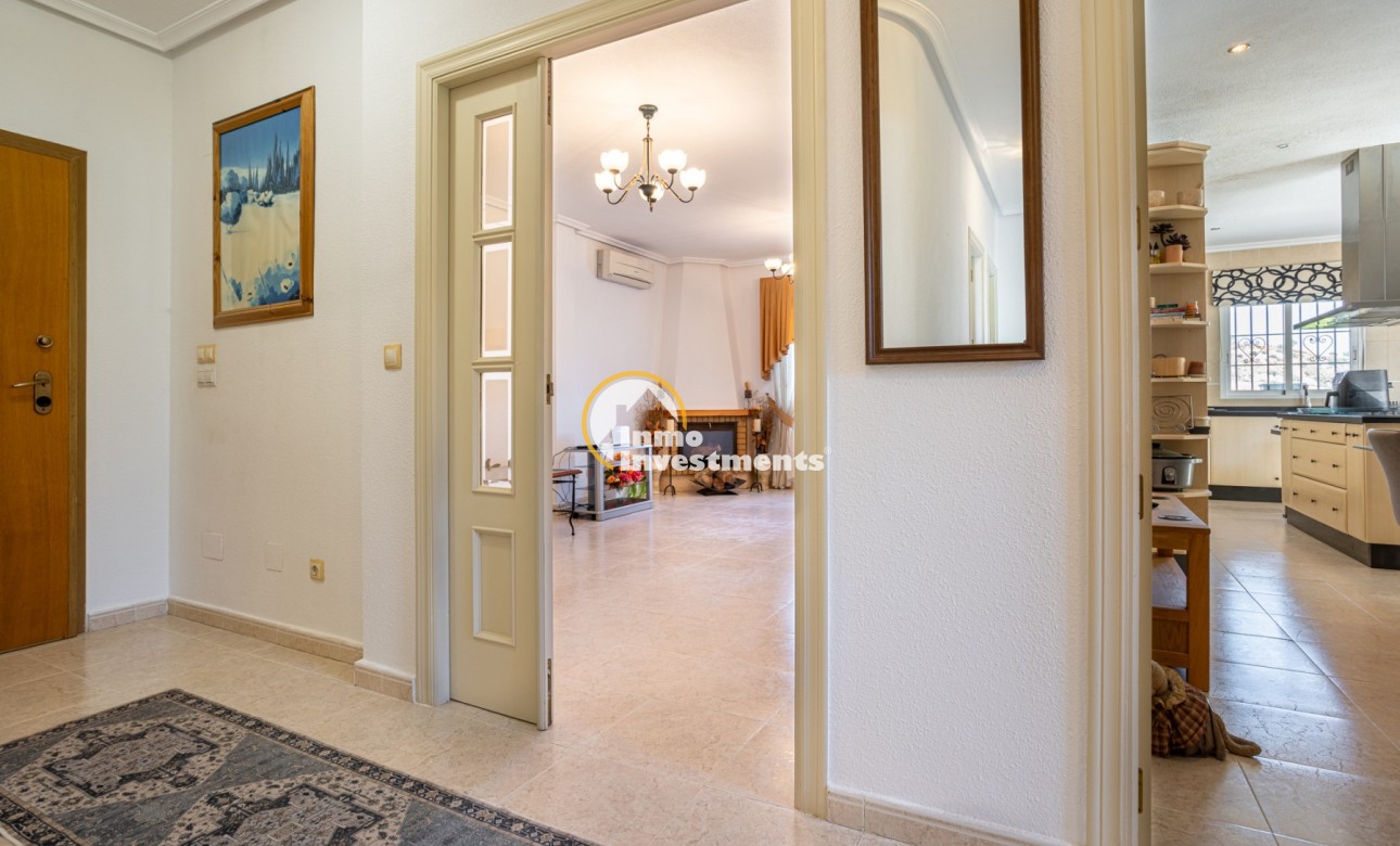 Gebrauchtimmobilien - Villa - Bigastro