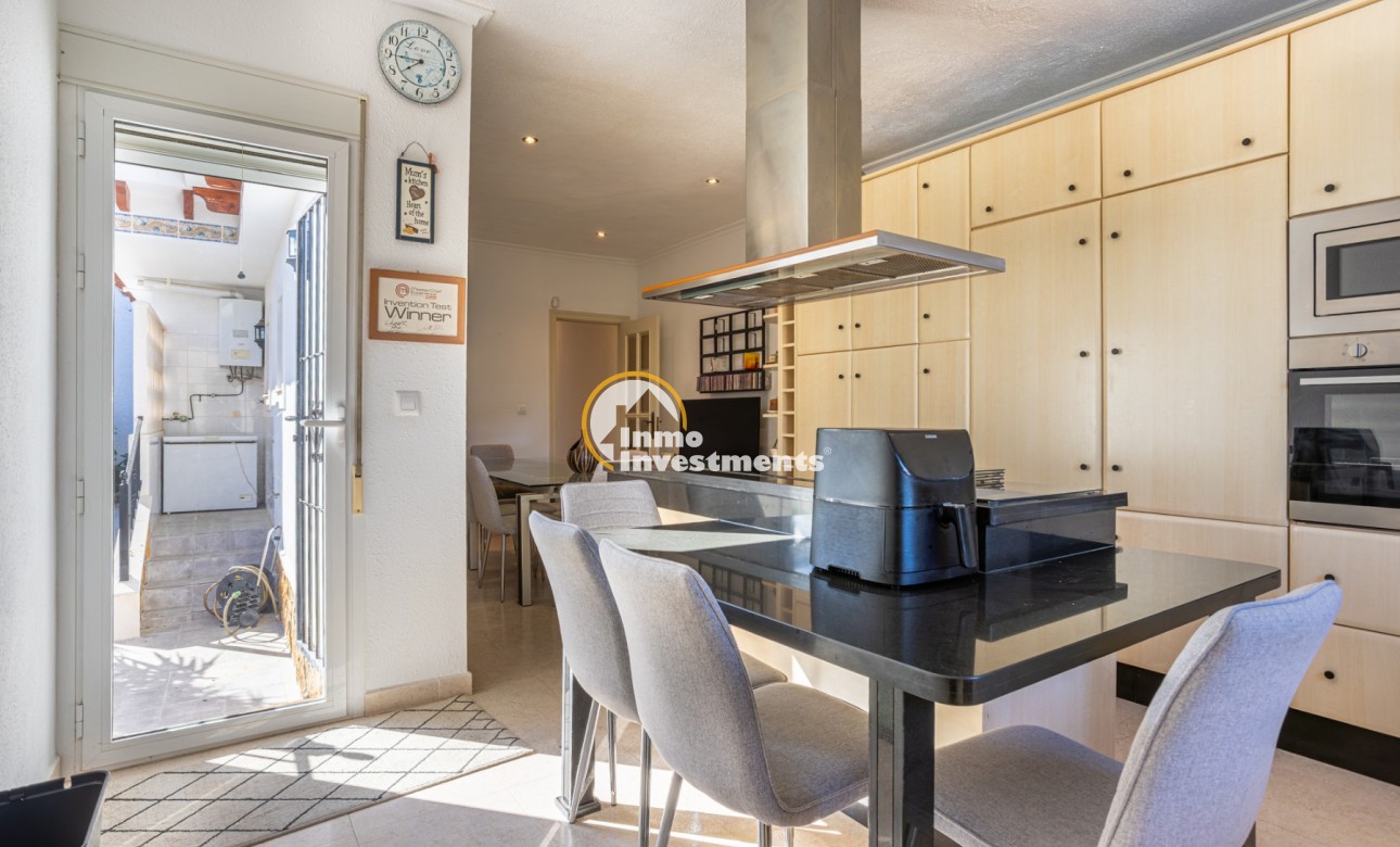 Gebrauchtimmobilien - Villa - Bigastro