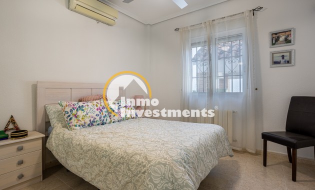 Gebrauchtimmobilien - Villa - Bigastro