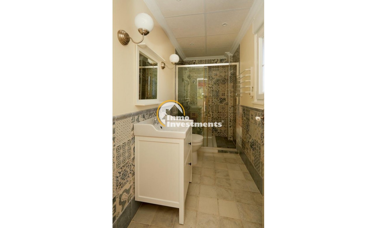 Reventa - Chalet independiente - Ciudad Quesada