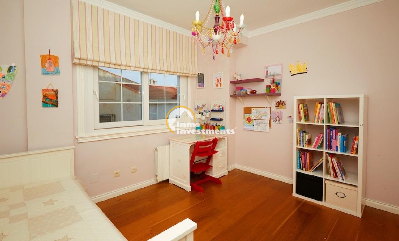 Reventa - Chalet independiente - Ciudad Quesada