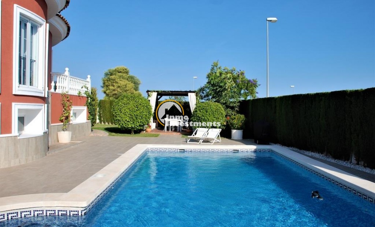 Reventa - Chalet independiente - Ciudad Quesada