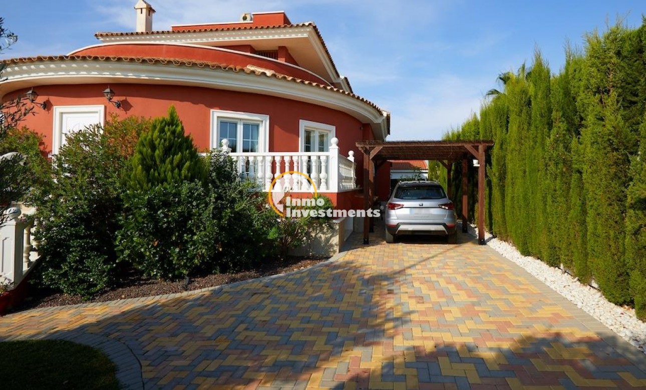 Reventa - Chalet independiente - Ciudad Quesada