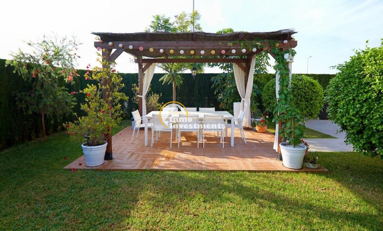 Reventa - Chalet independiente - Ciudad Quesada