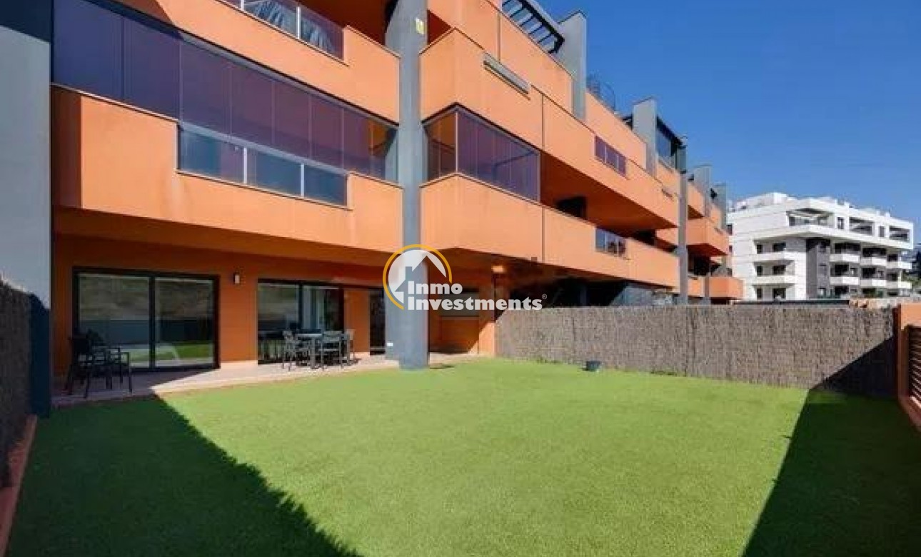 Resale - Apartment - Villamartin