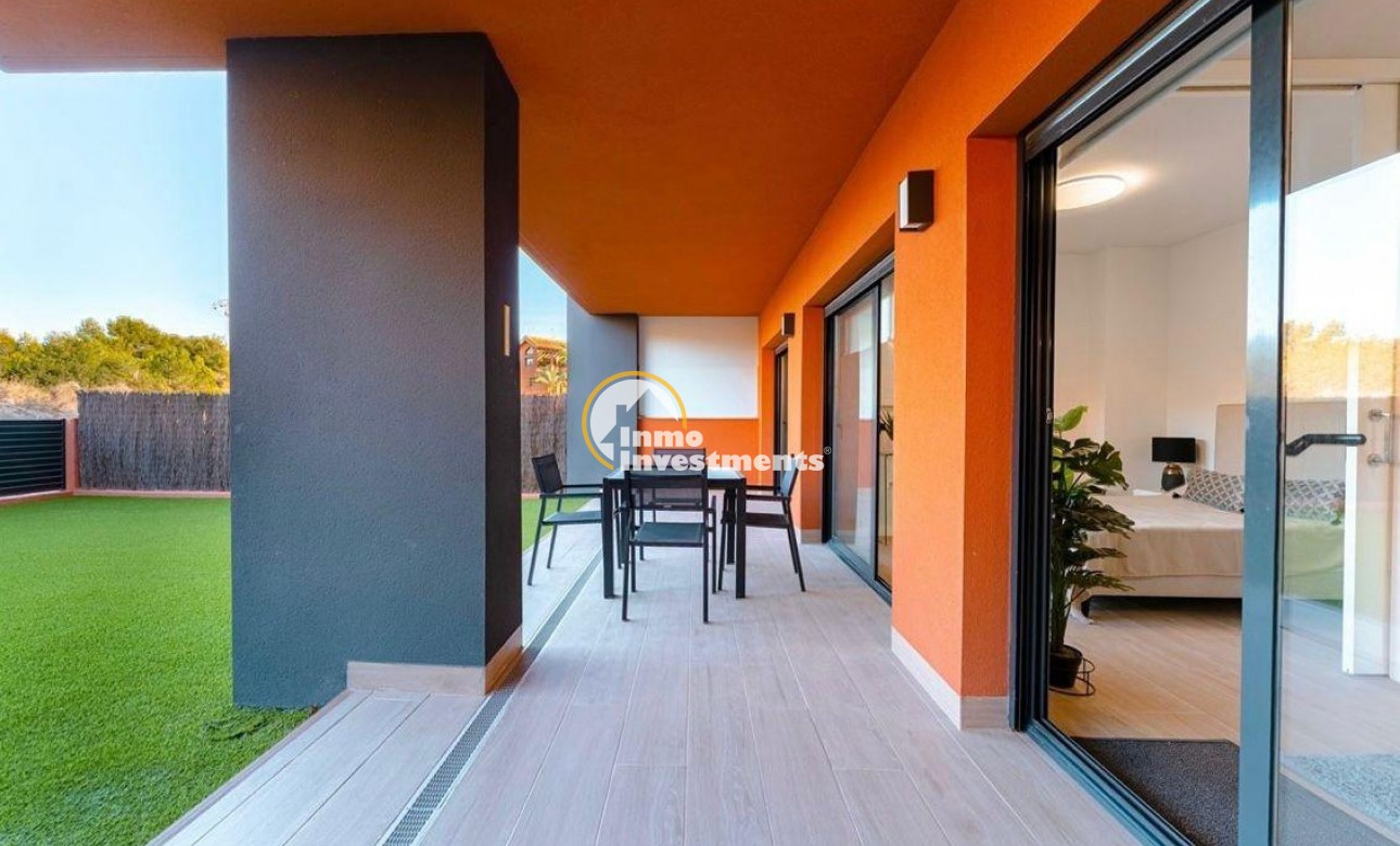 Resale - Apartment - Villamartin