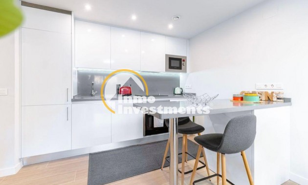 Resale - Apartment - Villamartin