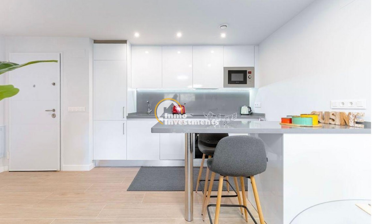 Resale - Apartment - Villamartin