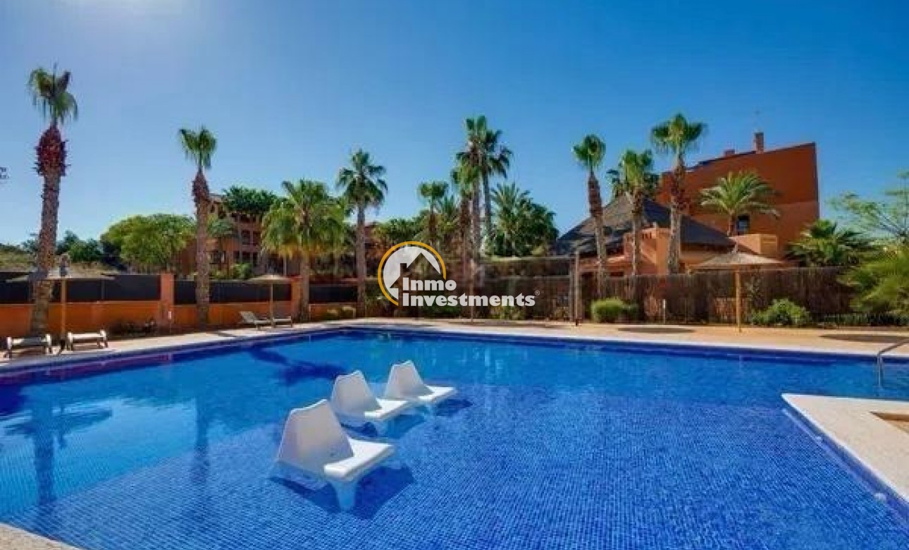 Resale - Apartment - Villamartin