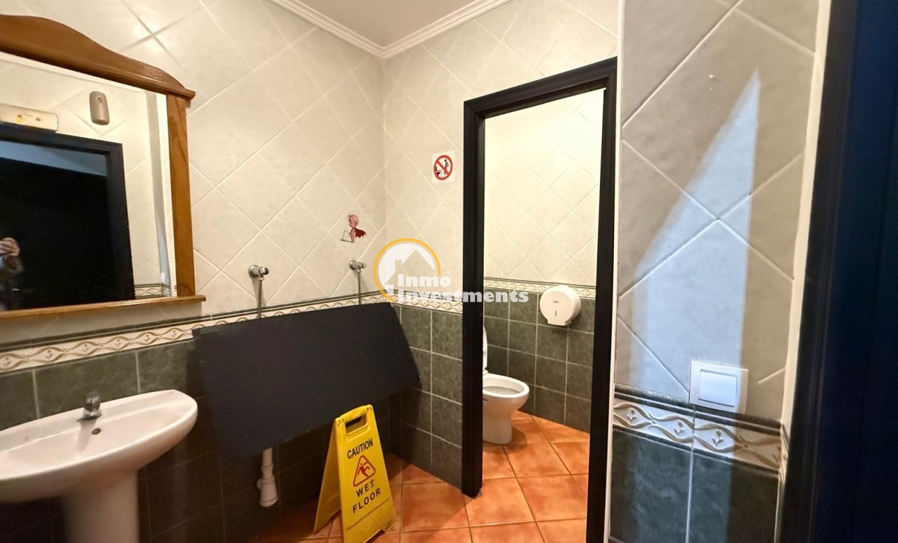 Gebrauchtimmobilien - Kommerzial - Torrevieja - Estacion de autobuses