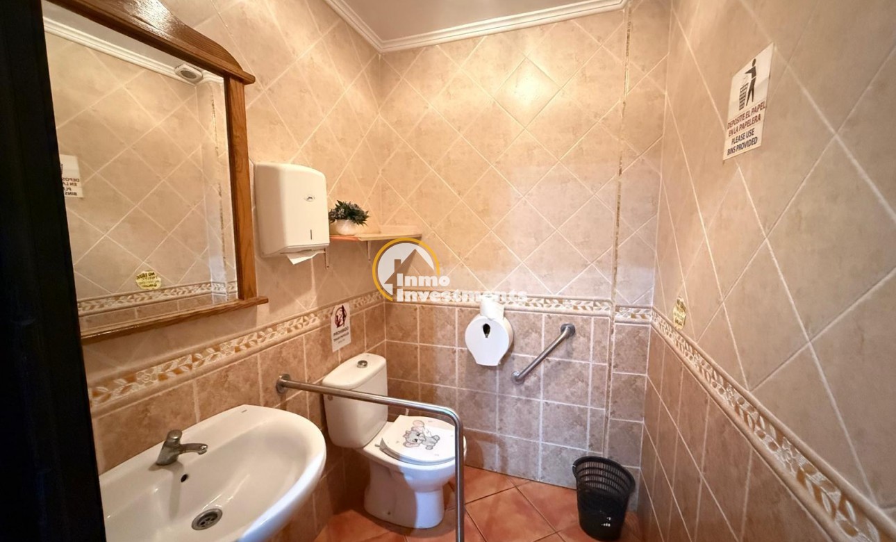 Gebrauchtimmobilien - Kommerzial - Torrevieja - Estacion de autobuses