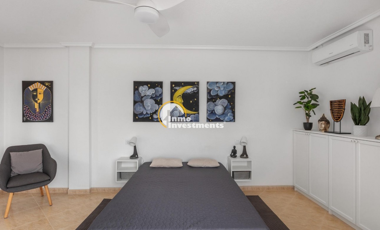 Gebrauchtimmobilien - Penthouse - Torrevieja - Estacion de autobuses