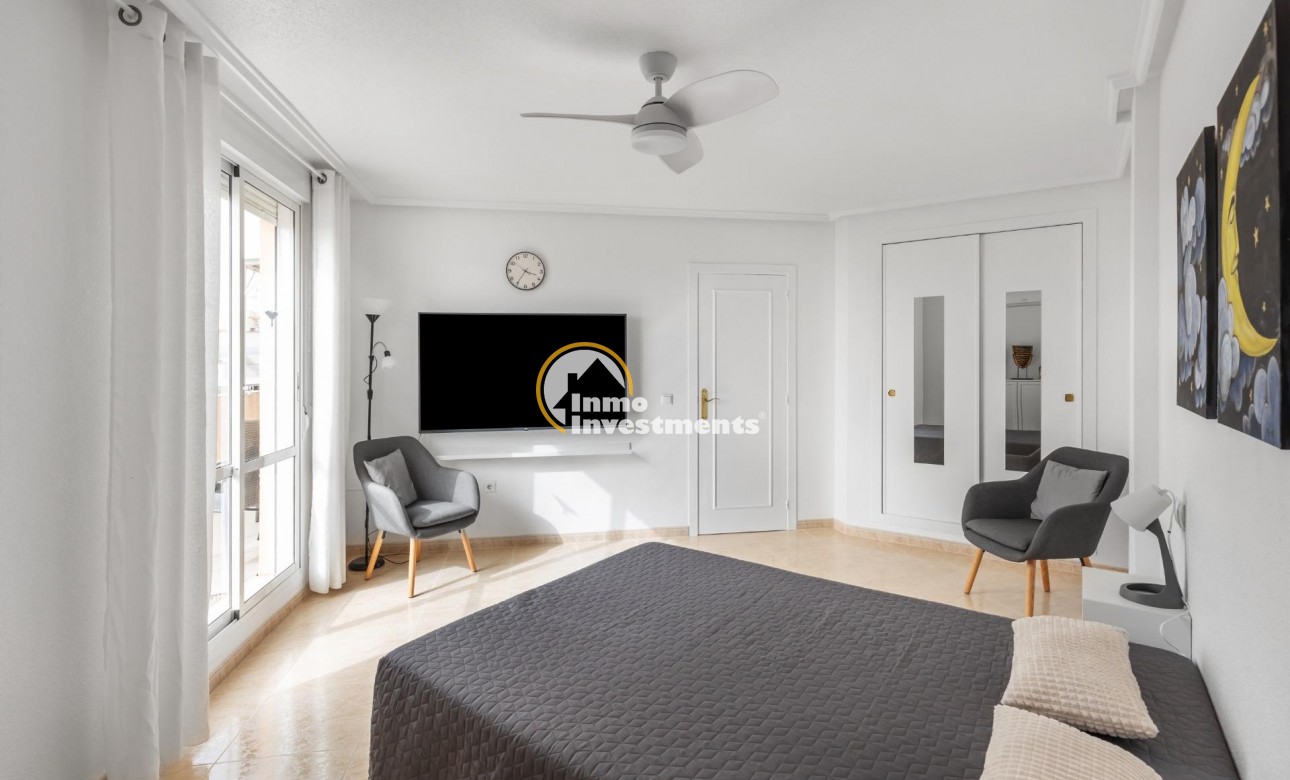 Gebrauchtimmobilien - Penthouse - Torrevieja - Estacion de autobuses