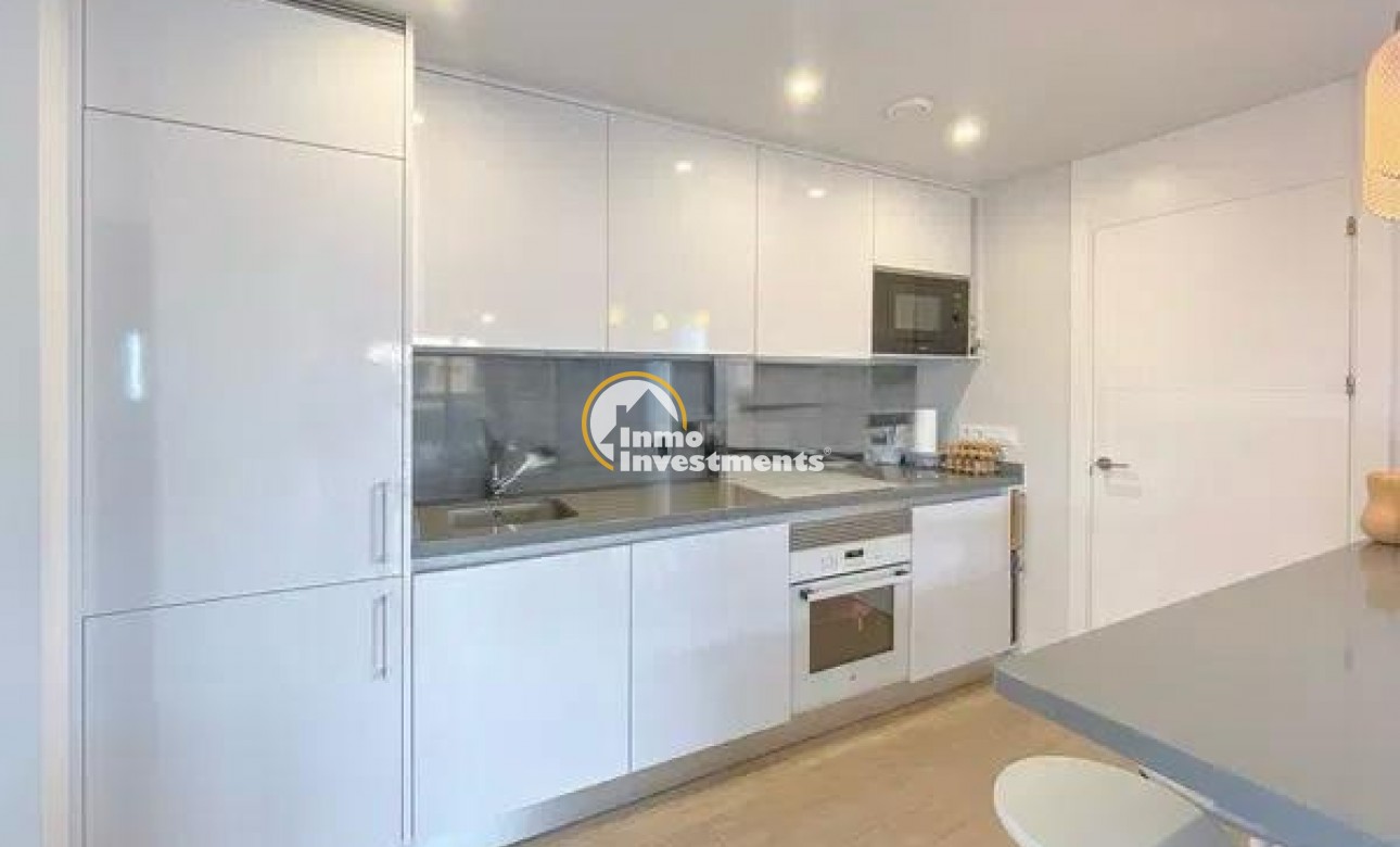 Resale - Apartment - Villamartin