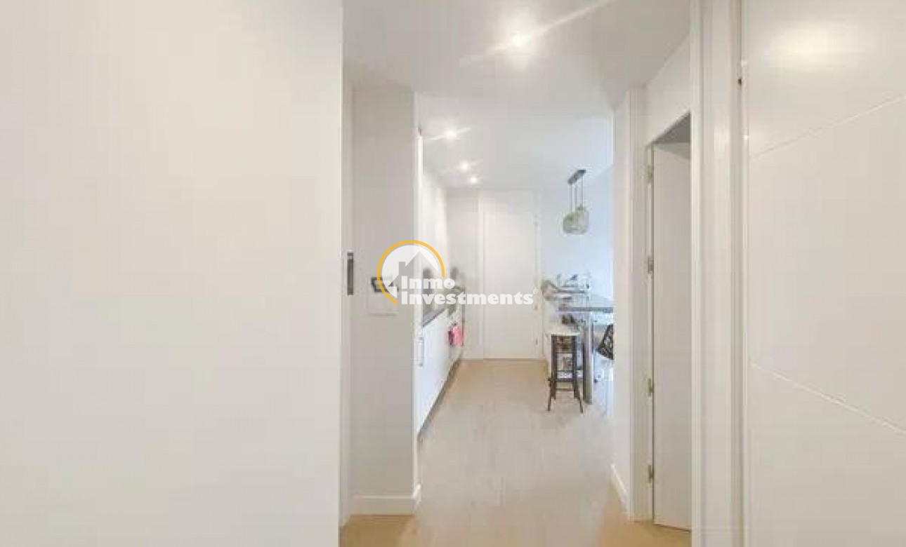 Resale - Apartment - Villamartin