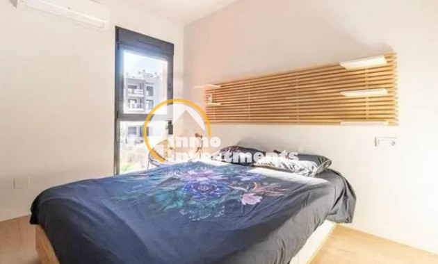 Resale - Apartment - Villamartin