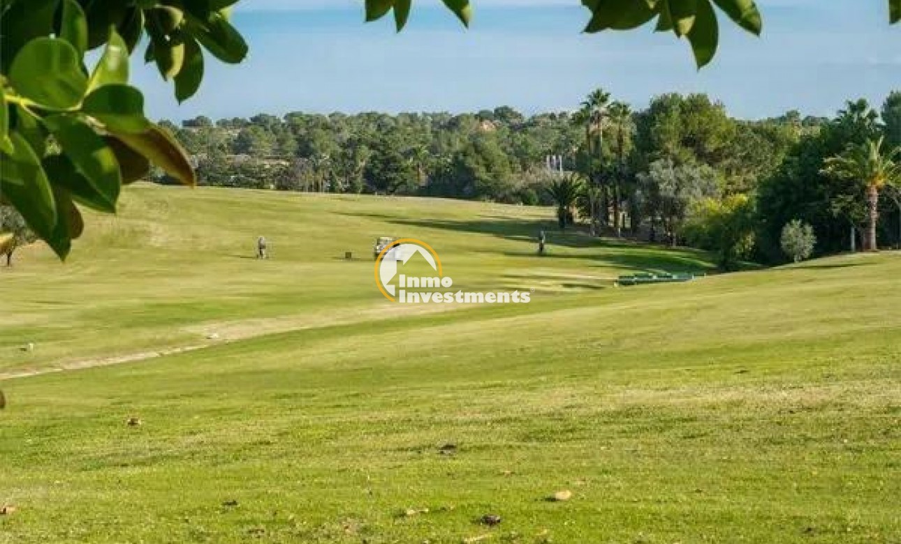 Resale - Apartment - Villamartin