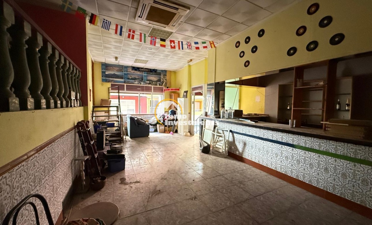 Gebrauchtimmobilien - Kommerzial - Torrevieja - Playa del Cura