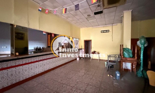 Gebrauchtimmobilien - Kommerzial - Torrevieja - Playa del Cura