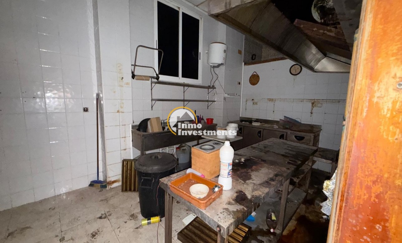 Gebrauchtimmobilien - Kommerzial - Torrevieja - Playa del Cura