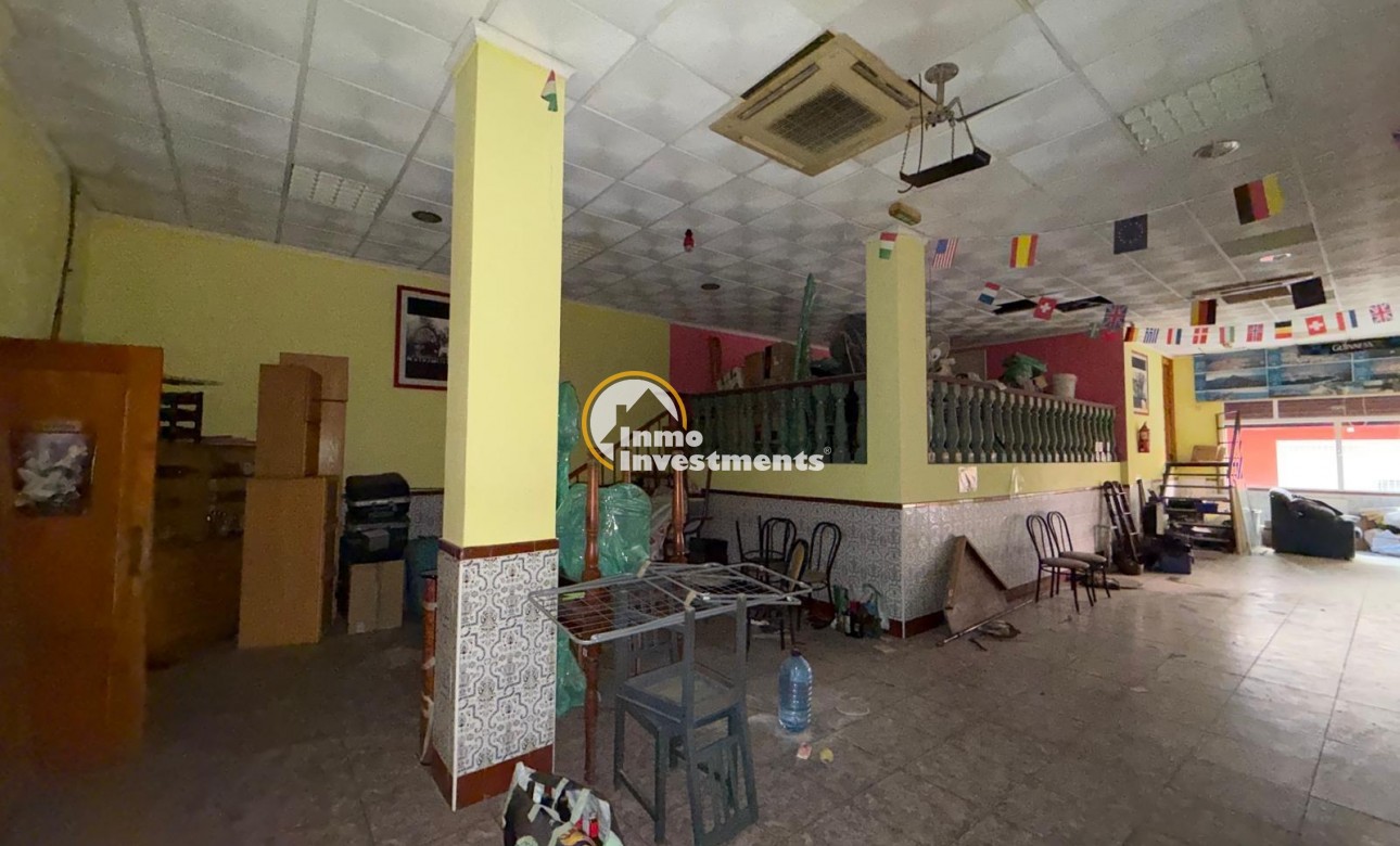 Gebrauchtimmobilien - Kommerzial - Torrevieja - Playa del Cura