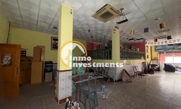 Gebrauchtimmobilien - Kommerzial - Torrevieja - Playa del Cura