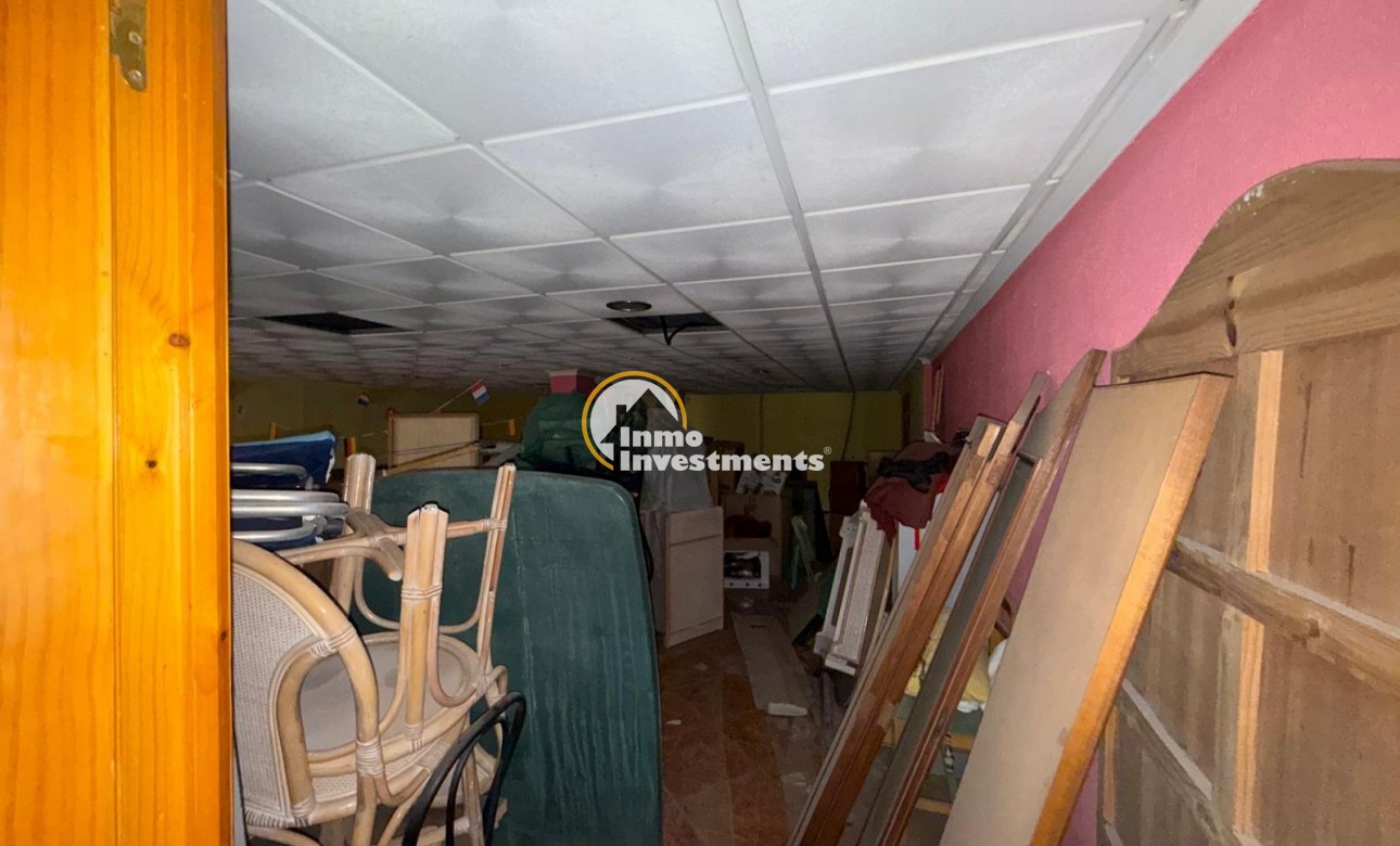 Gebrauchtimmobilien - Kommerzial - Torrevieja - Playa del Cura