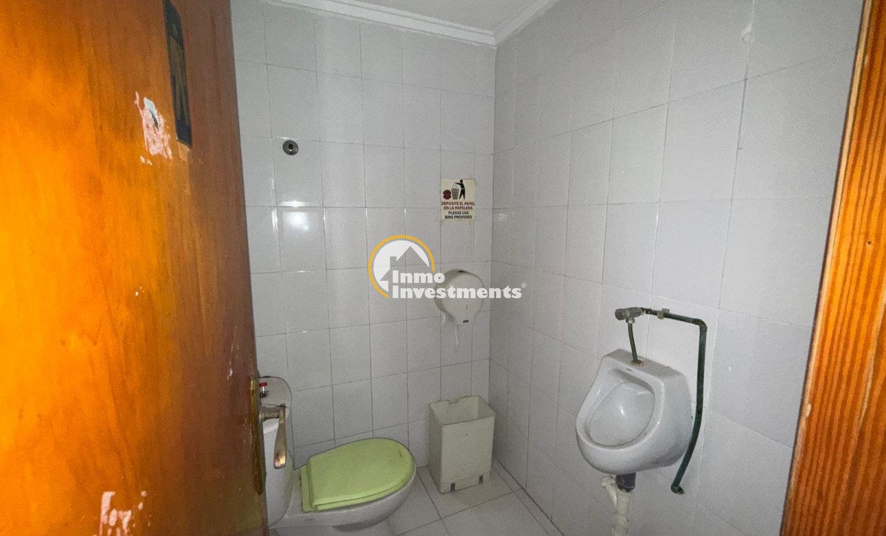 Gebrauchtimmobilien - Kommerzial - Torrevieja - Playa del Cura