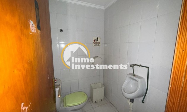 Gebrauchtimmobilien - Kommerzial - Torrevieja - Playa del Cura