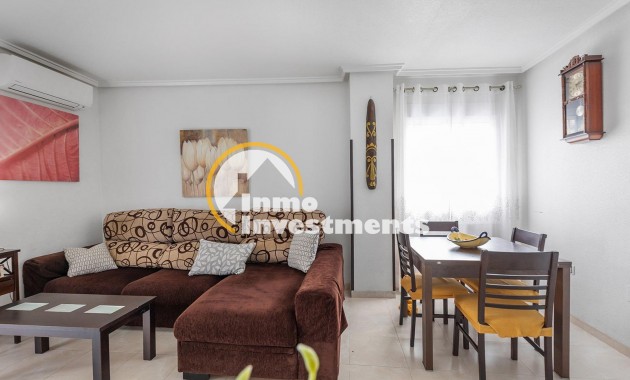 Gebrauchtimmobilien - Apartment - Torrevieja - Estacion de autobuses