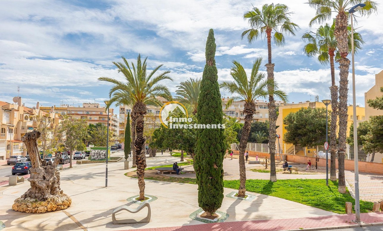 Gebrauchtimmobilien - Apartment - Torrevieja - Estacion de autobuses