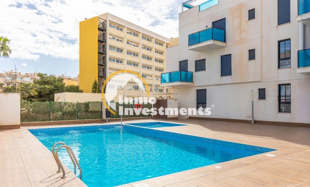 Gebrauchtimmobilien - Apartment - Torrevieja - Estacion de autobuses