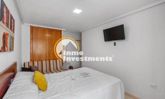 Gebrauchtimmobilien - Apartment - Torrevieja - Estacion de autobuses