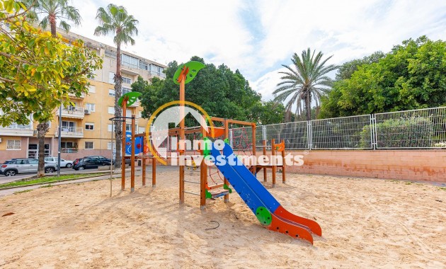 Gebrauchtimmobilien - Apartment - Torrevieja - Estacion de autobuses