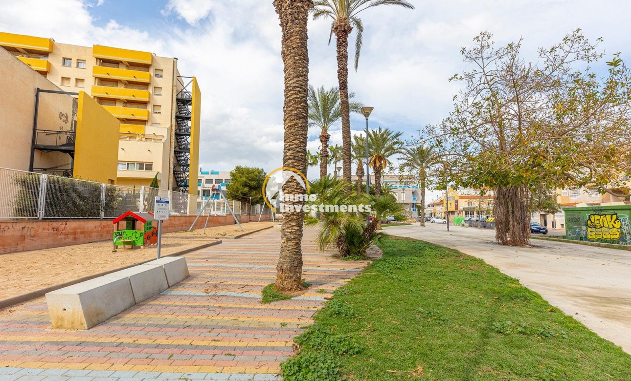 Gebrauchtimmobilien - Apartment - Torrevieja - Estacion de autobuses