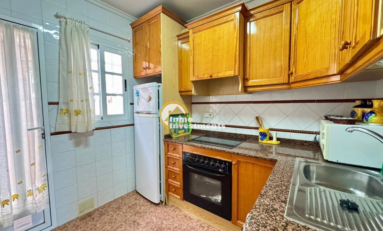 Resale - Villa - Los Balcones