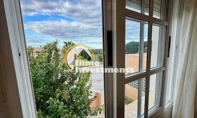 Resale - Villa - Los Balcones