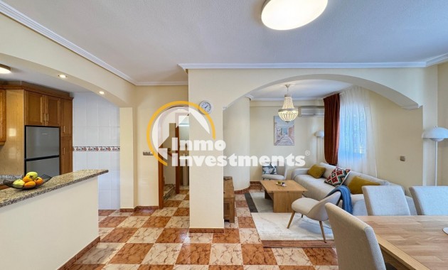 Resale - Quad House - Lomas de Cabo Roig - Playa Golf