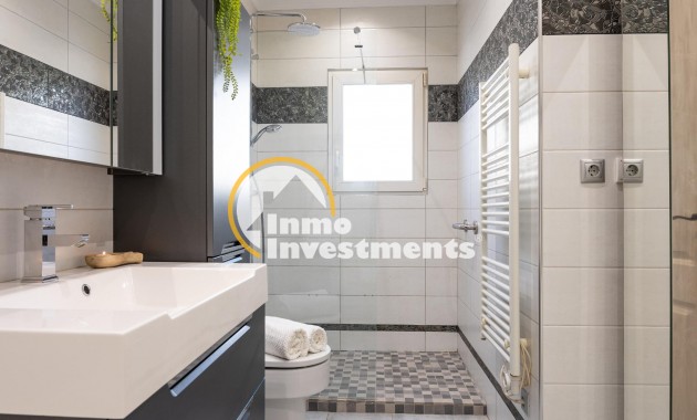 Reventa - Chalet independiente - Playa Flamenca