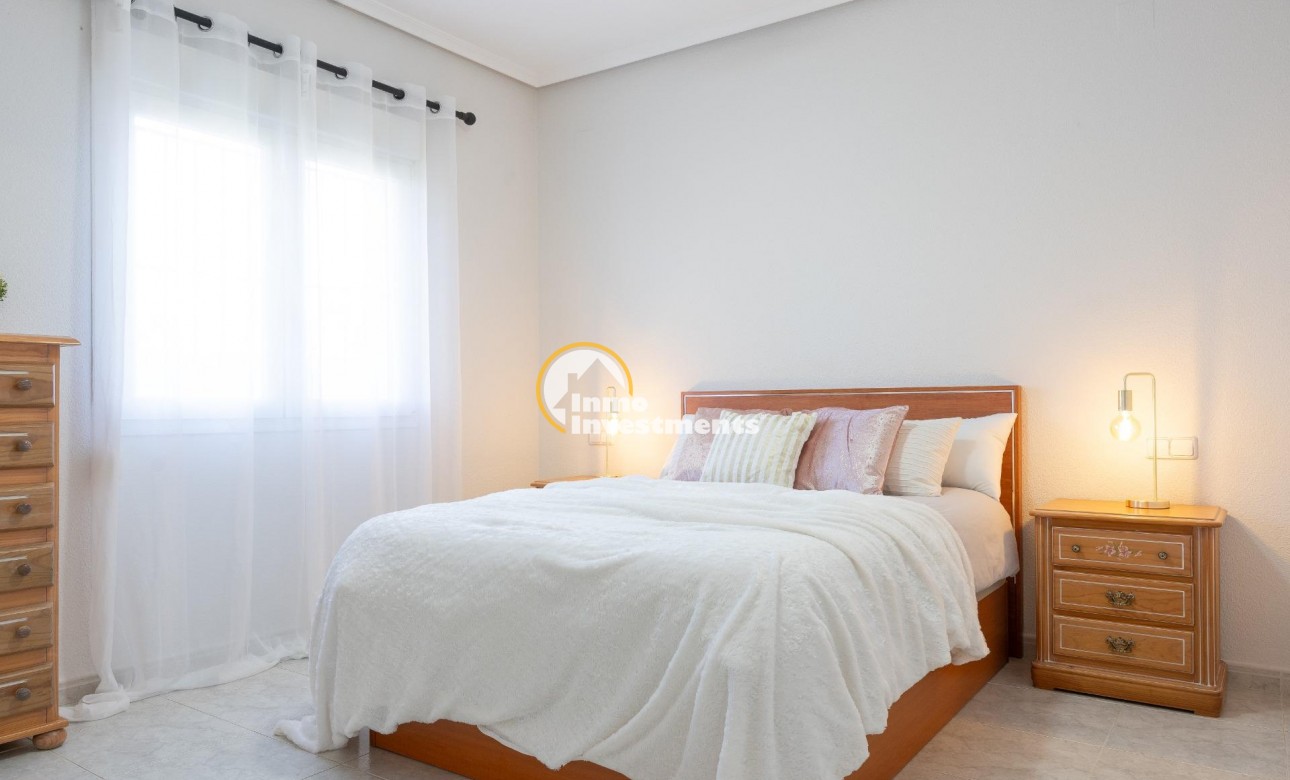 Reventa - Chalet independiente - Playa Flamenca