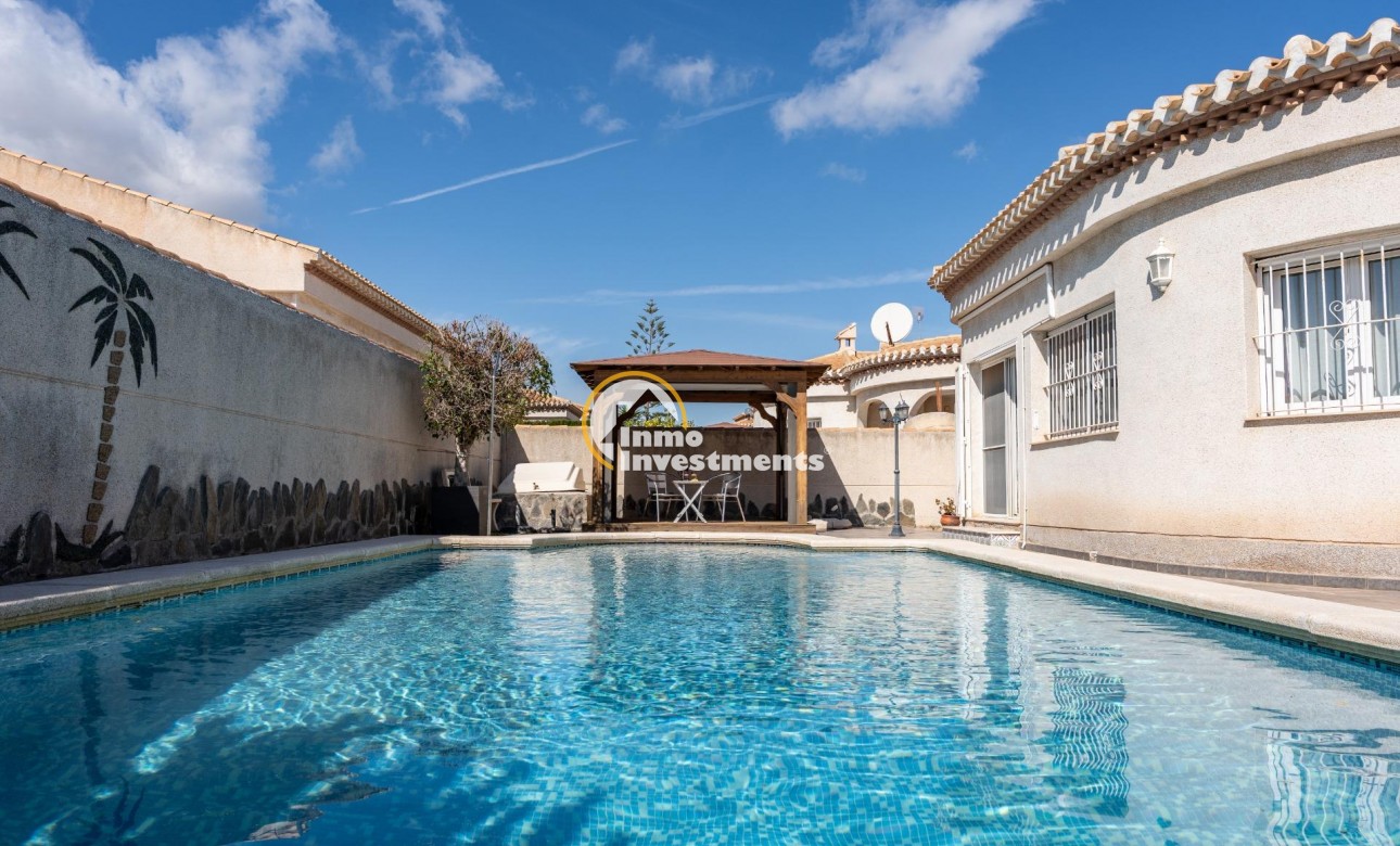 Reventa - Chalet independiente - Playa Flamenca