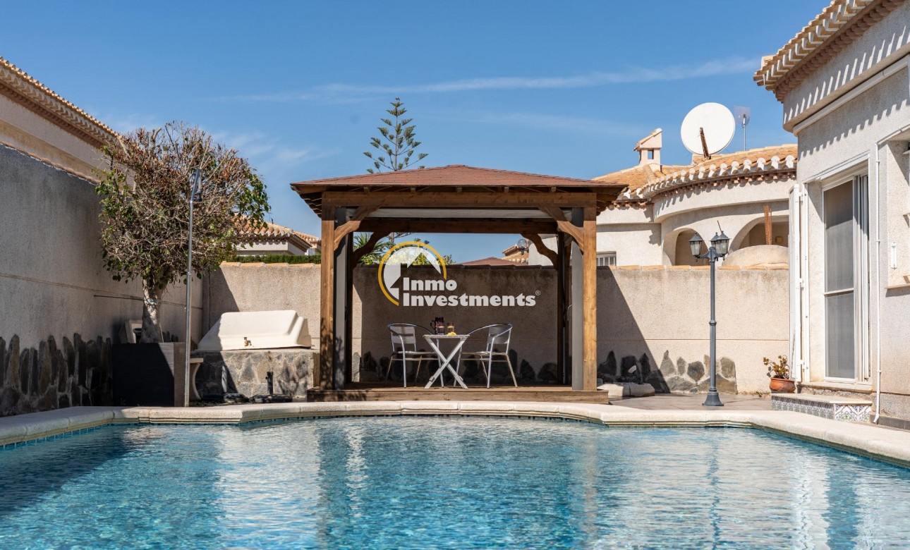 Reventa - Chalet independiente - Playa Flamenca