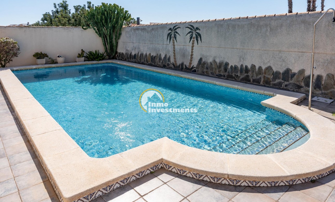 Reventa - Chalet independiente - Playa Flamenca