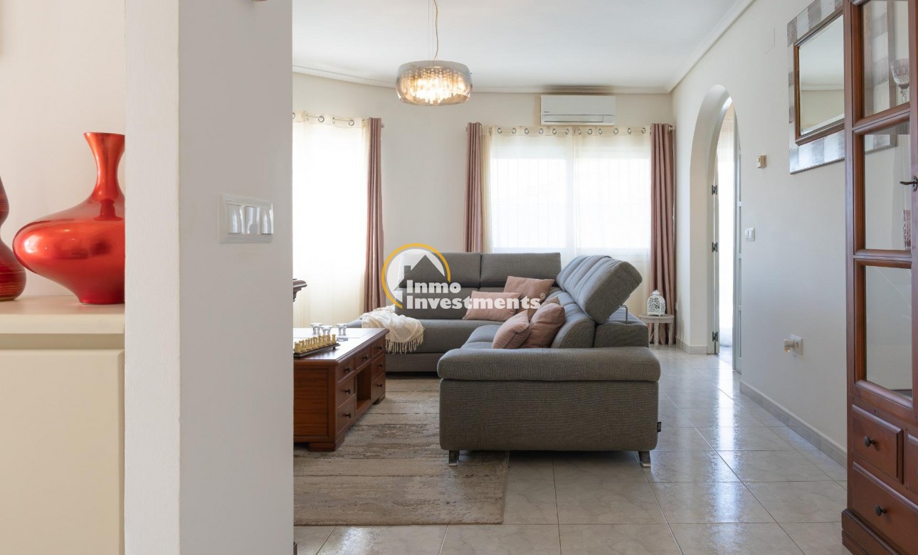 Reventa - Chalet independiente - Playa Flamenca