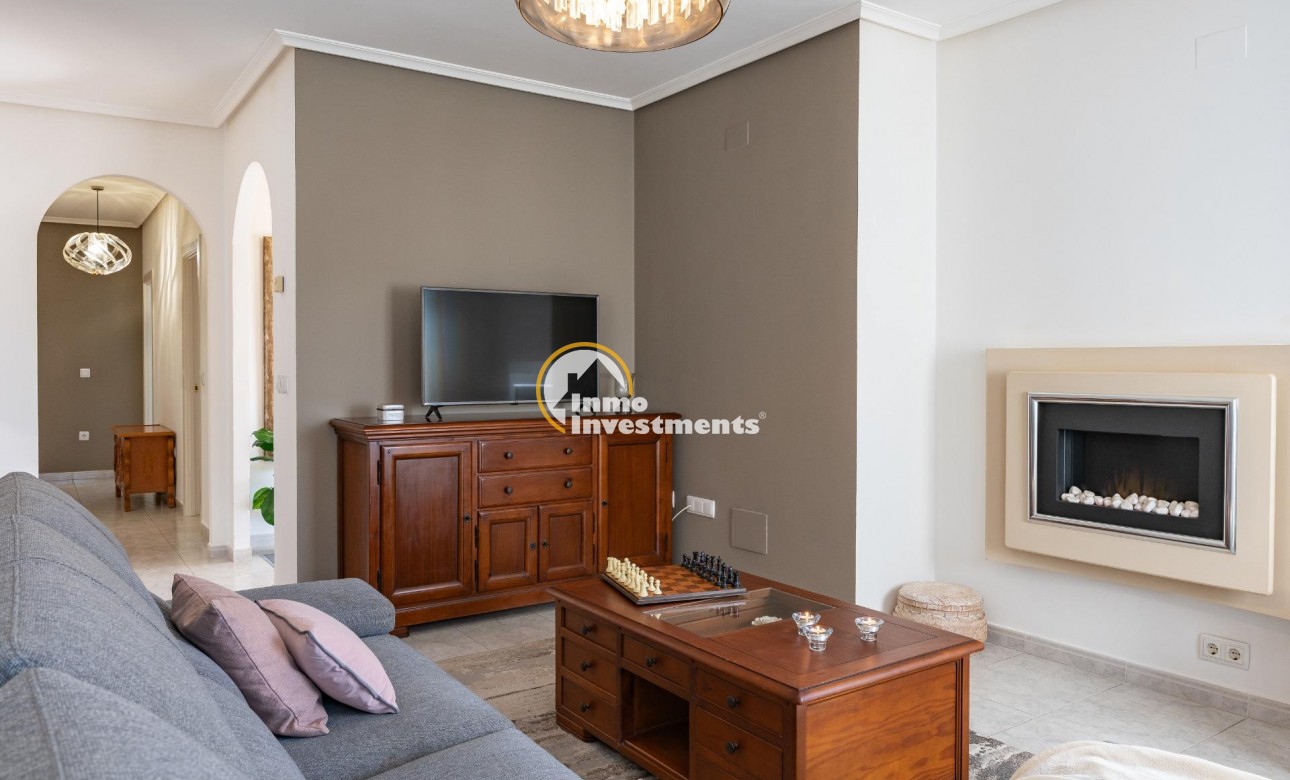 Reventa - Chalet independiente - Playa Flamenca