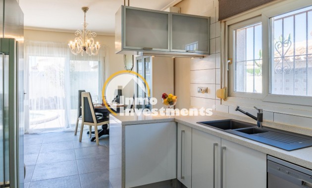 Reventa - Chalet independiente - Playa Flamenca