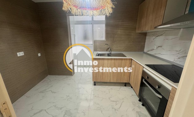 Gebrauchtimmobilien - Apartment - Torrevieja - Muelle Pesquero